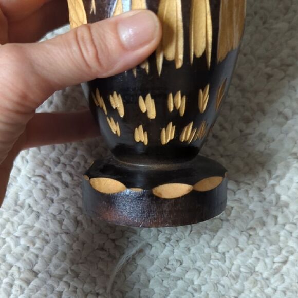 Handcrafted Wooden Vase with Carved Design - Picture 4 of 14